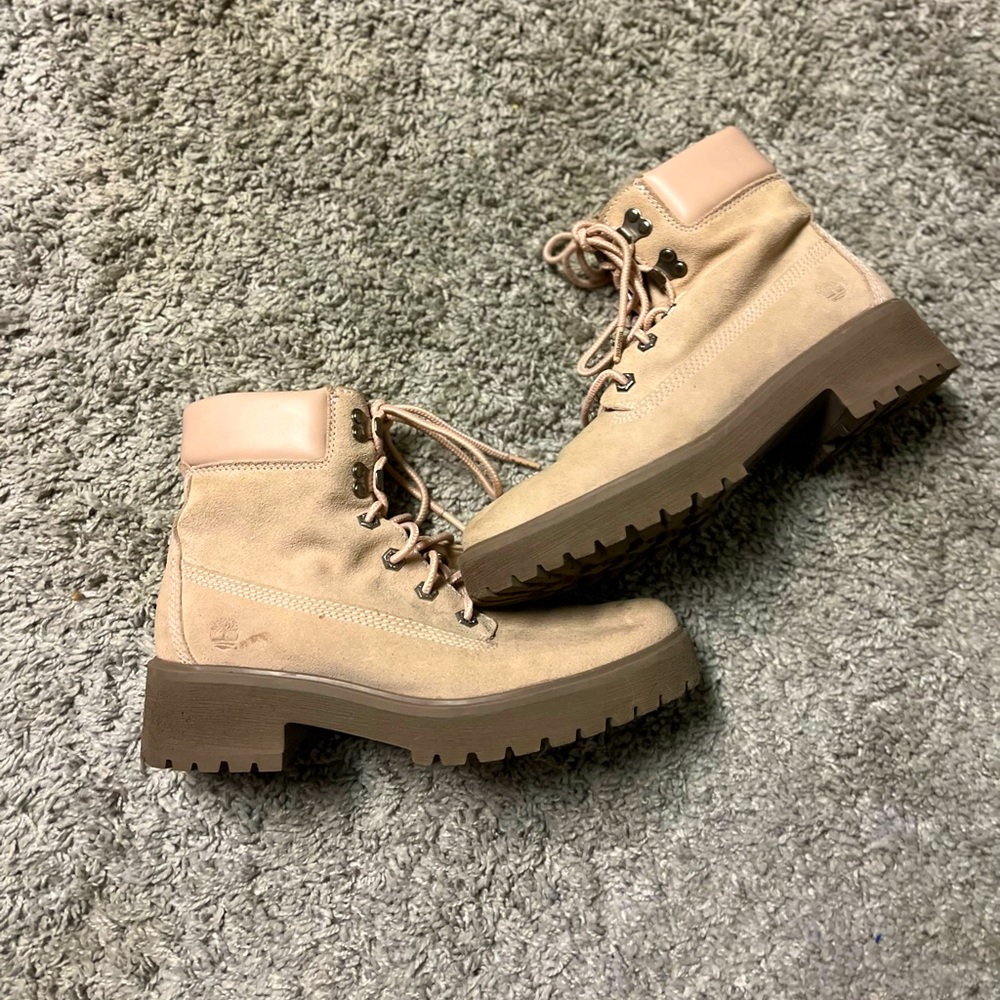 Pink timberland women’s boots